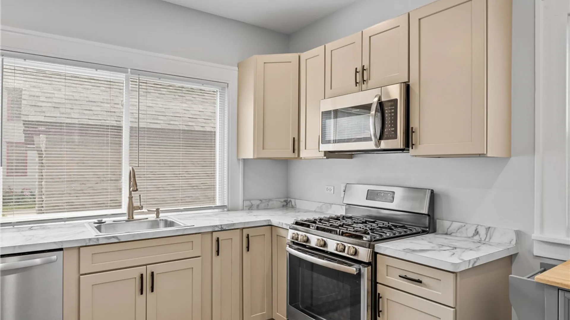 Property at 19 Morningside Park, Rochester, NY 14607 13