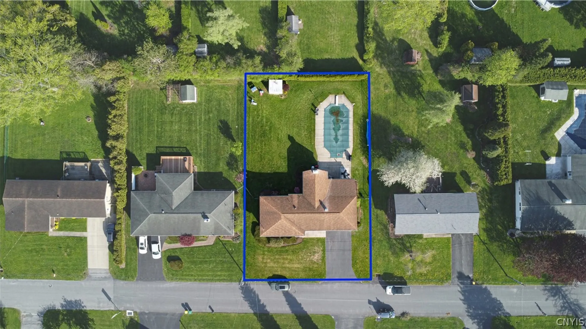 Property at 308 Washington Dr, New Hartford, NY 13413 4