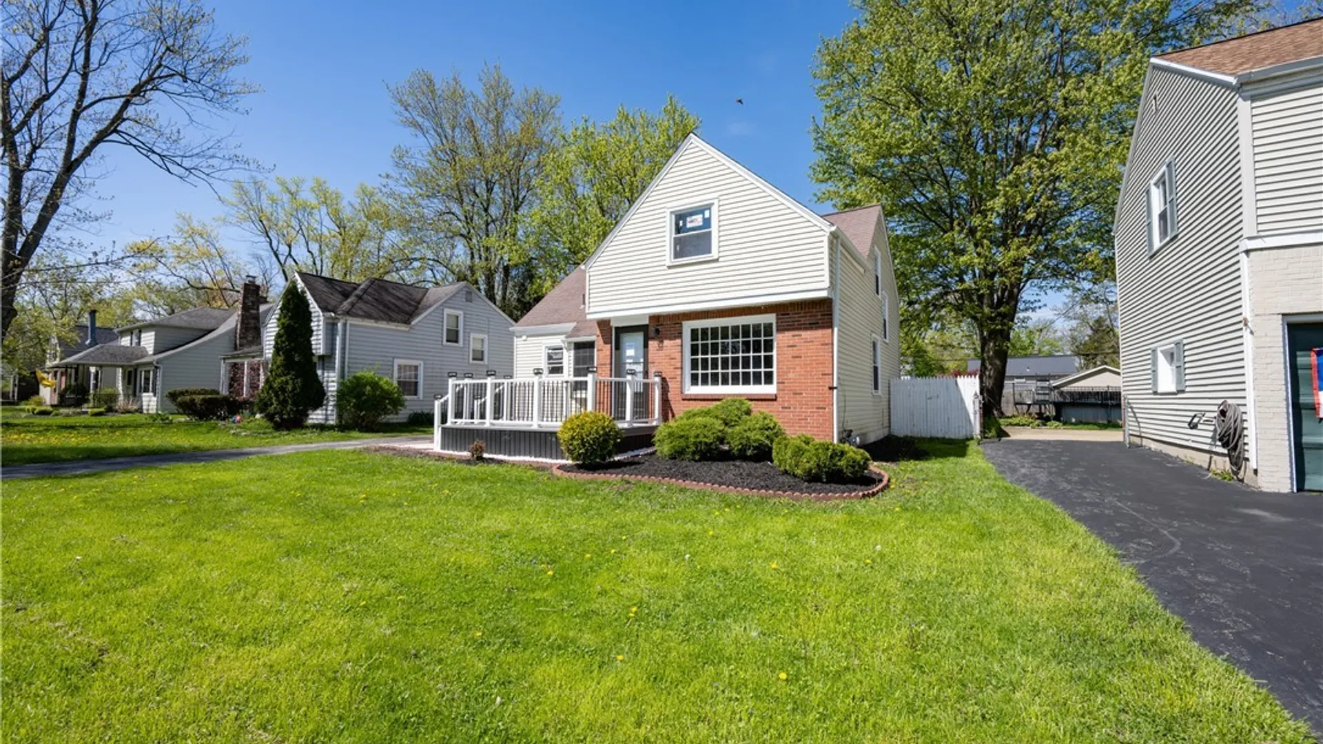 Property at 333 Lamarck Drive, Amherst, NY 14226 5