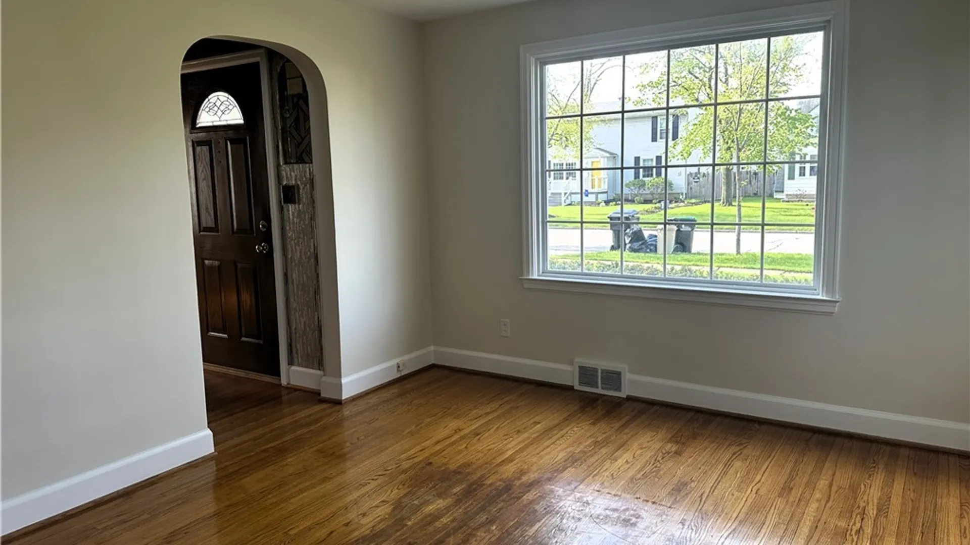 Property at 102 Harrison Avenue, Tonawanda, NY 14223 5