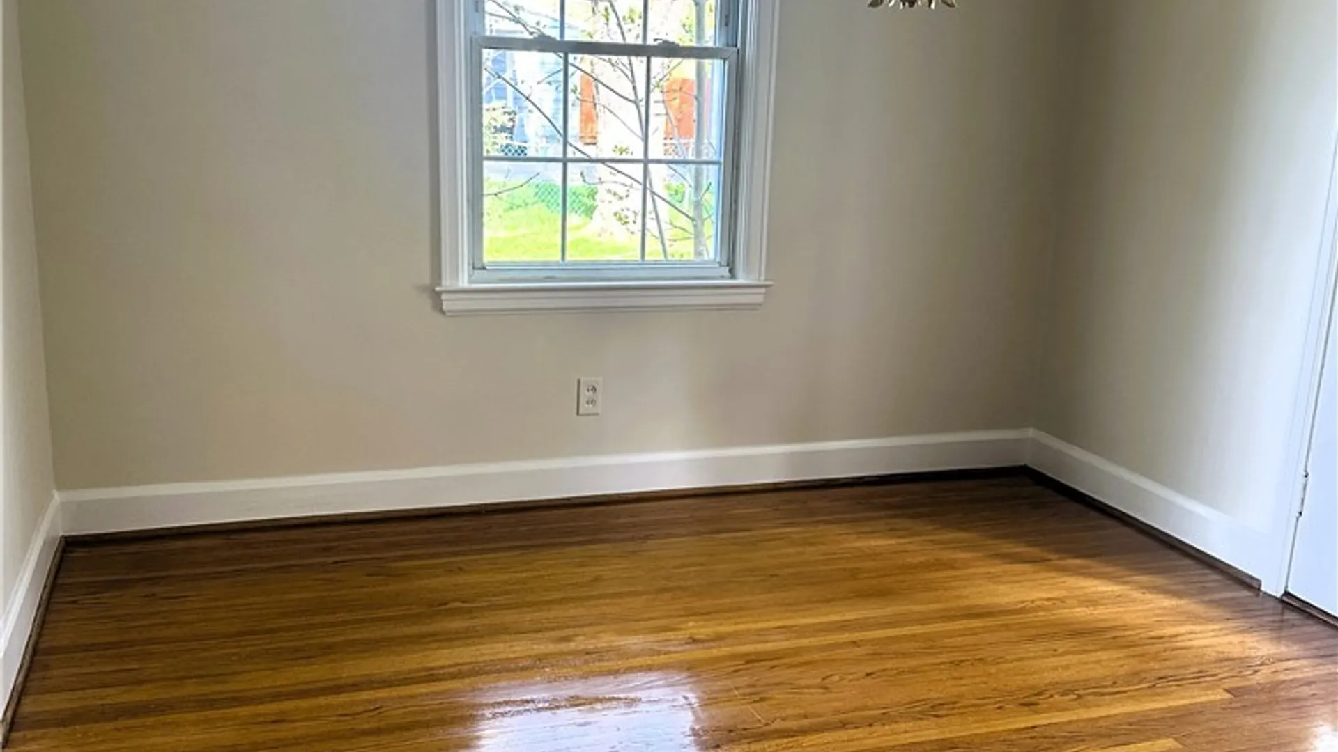 Property at 102 Harrison Avenue, Tonawanda, NY 14223 7