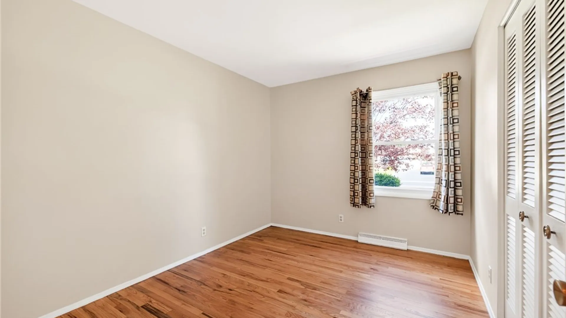 Property at 335 Alfonso Drive, Greece, NY 14626 17
