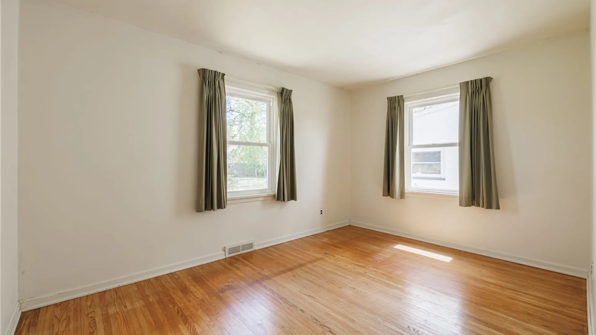 Property at 119 Arlidge Drive, Greece, NY 14616 12