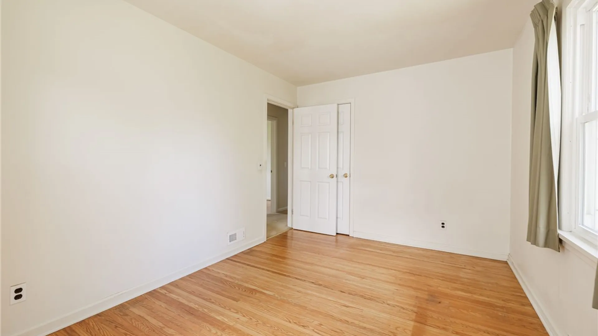 Property at 119 Arlidge Drive, Greece, NY 14616 15
