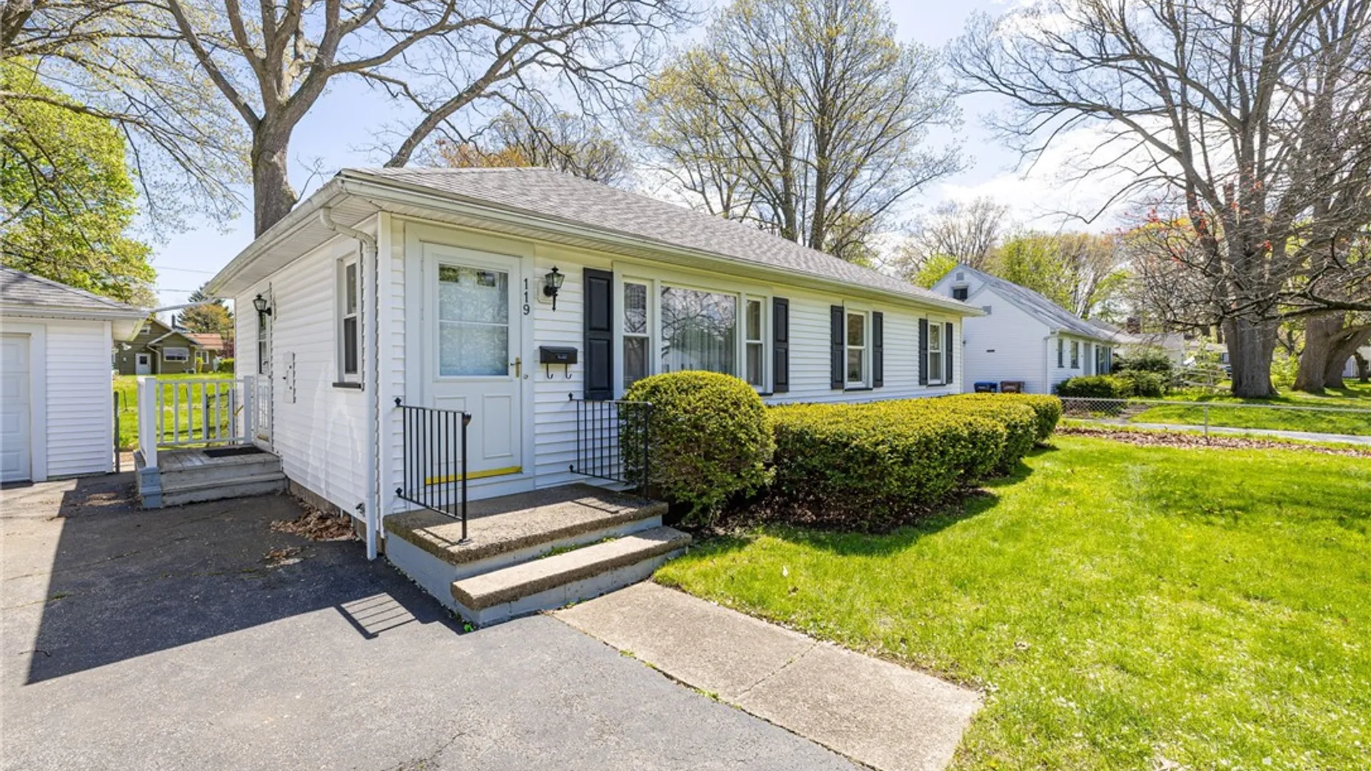 Property at 119 Arlidge Drive, Greece, NY 14616 4