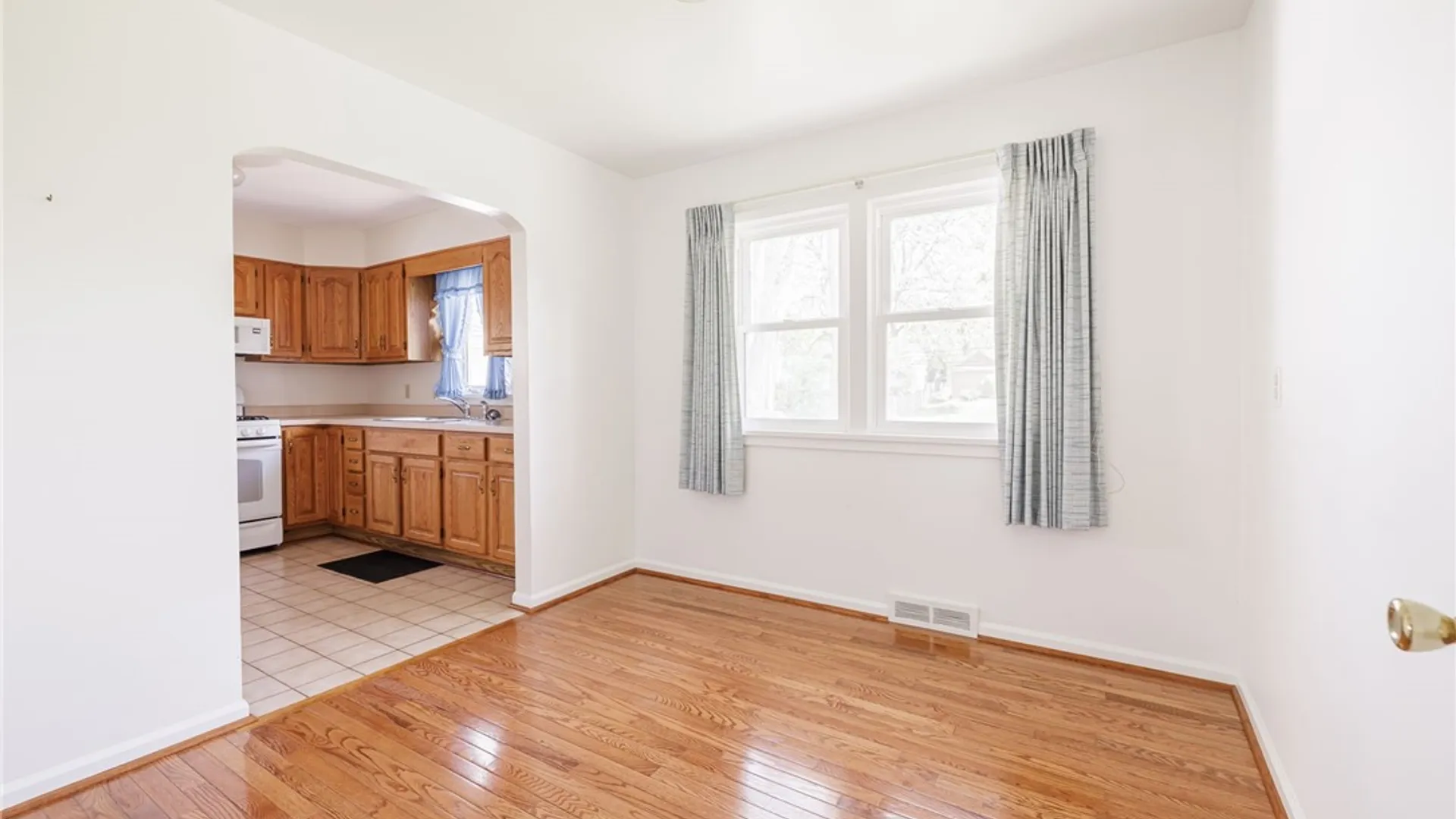 Property at 119 Arlidge Drive, Greece, NY 14616 7