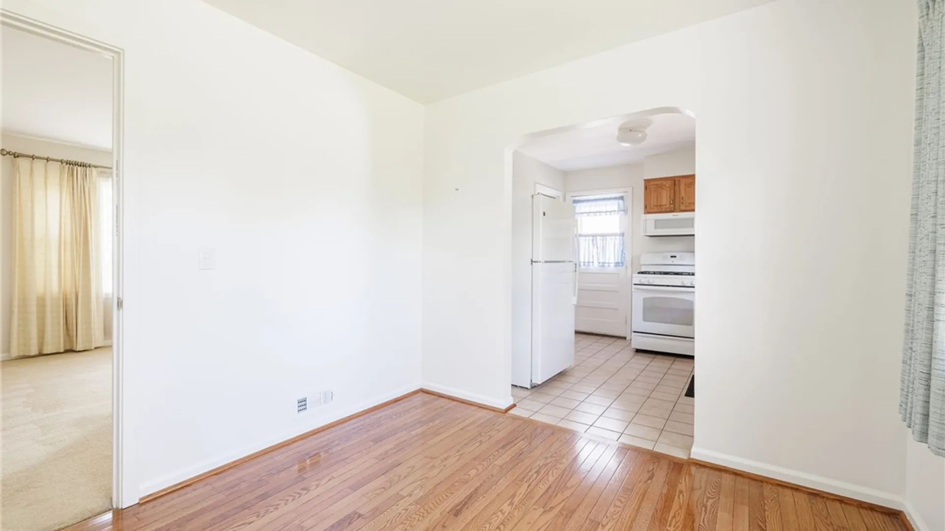 Property at 119 Arlidge Drive, Greece, NY 14616 8
