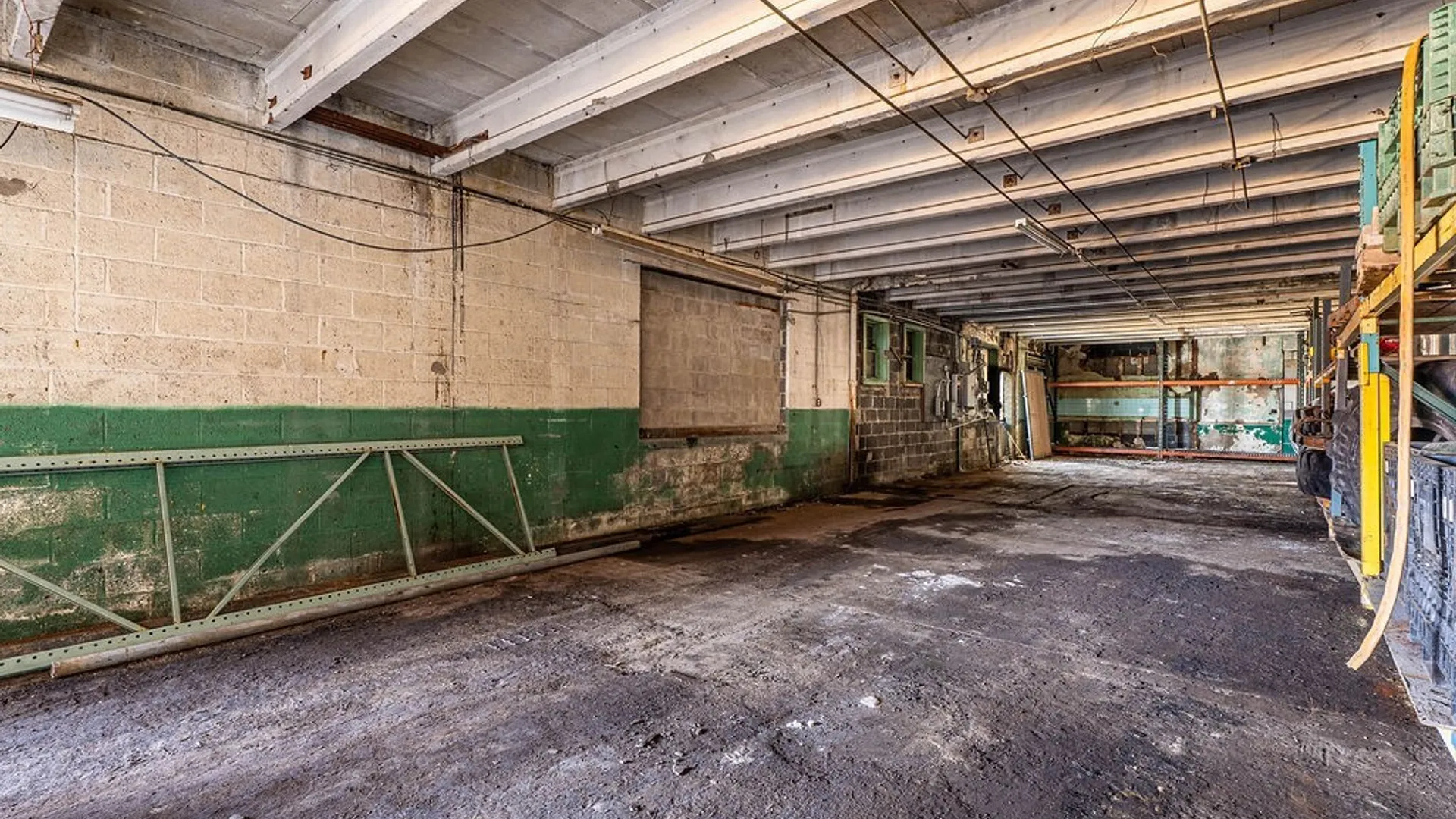 Property at 701 Elk Street, Buffalo, NY 14210 44
