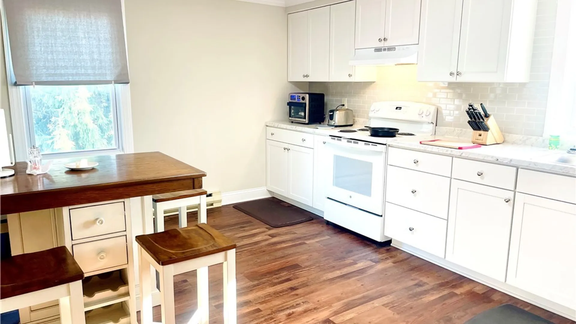 Property at 212 Schaffer Avenue, Salina, NY 13206 4