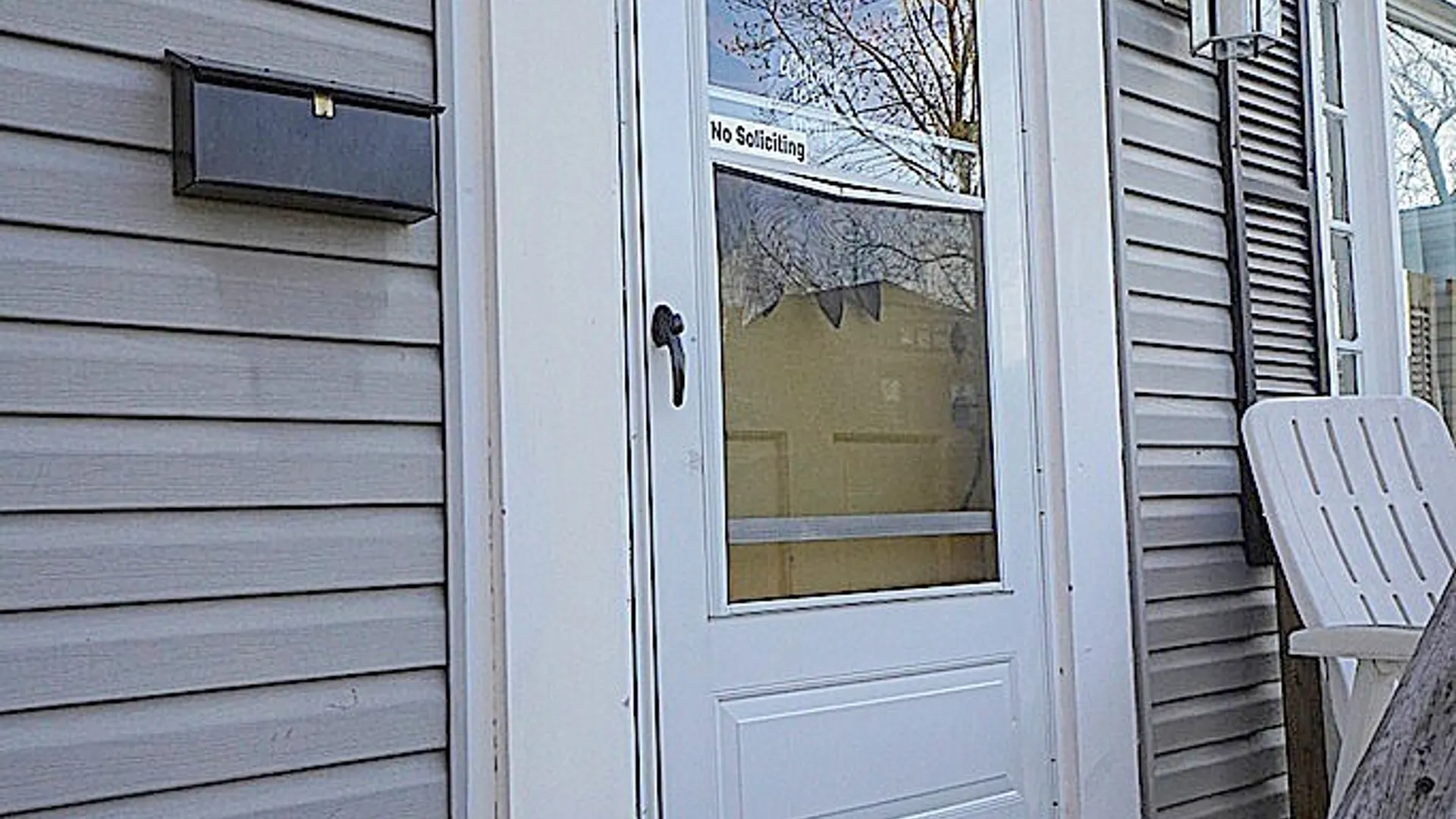 Property at 170 Hazeltine Avenue, Tonawanda, NY 14217 3