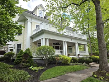 Property at 17 Sibley Place UN#03, Rochester, NY 14607