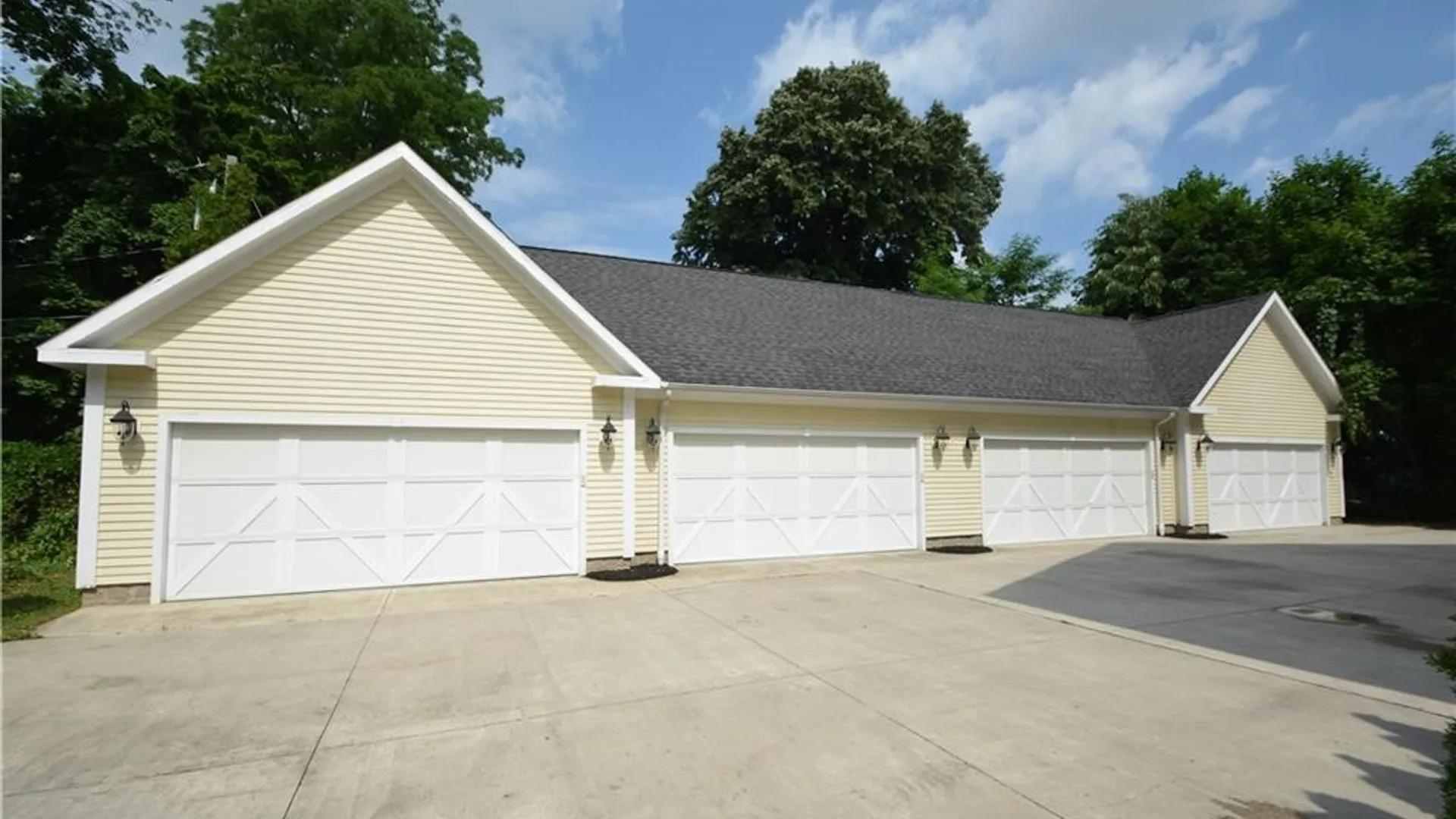 Property at 17 Sibley Place UN#03, Rochester, NY 14607 39