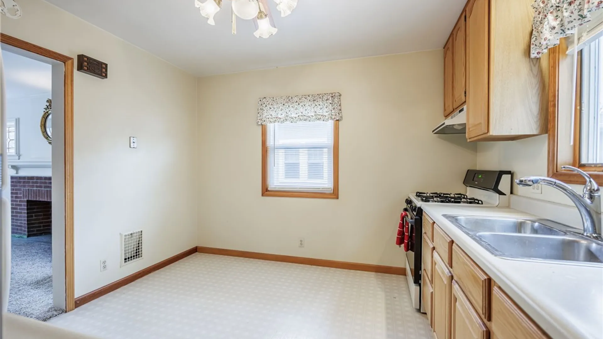 Property at 324 Conrad Drive, Greece, NY 14616 4