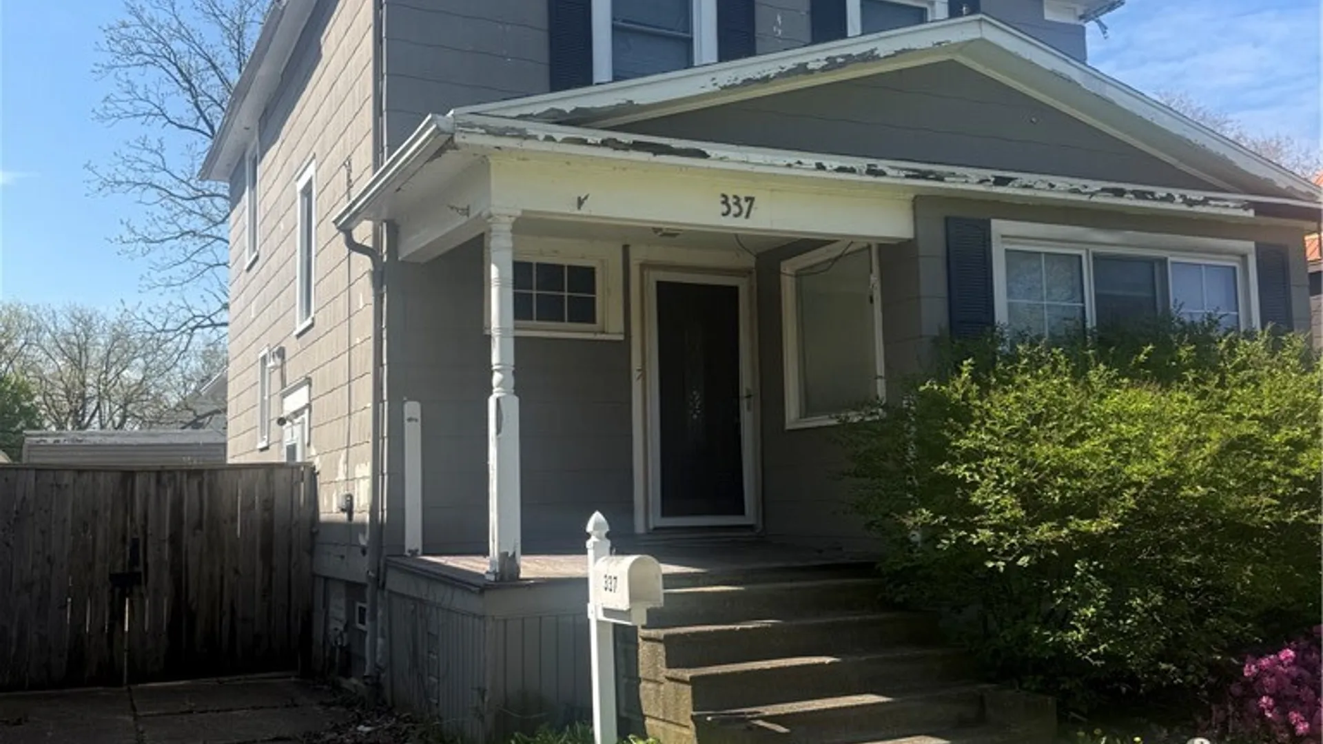 Property at 337 Woodside Avenue, Buffalo, NY 14220 2