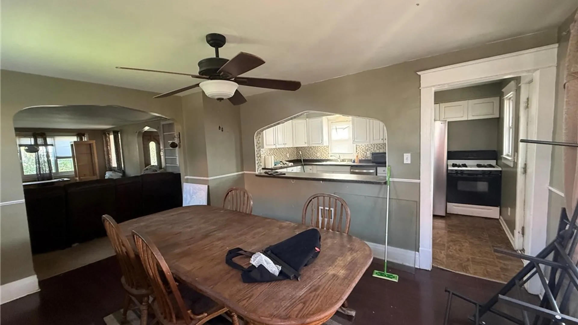 Property at 337 Woodside Avenue, Buffalo, NY 14220 7
