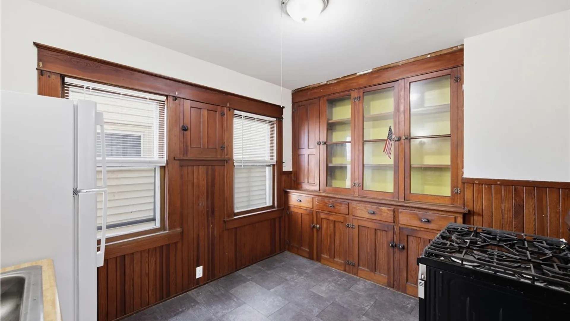 Property at 95 Custer Street, Buffalo, NY 14214 12