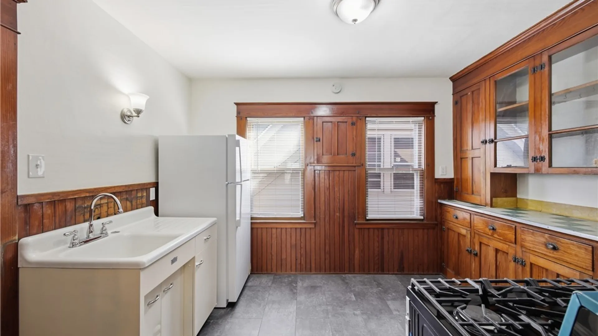 Property at 95 Custer Street, Buffalo, NY 14214 27