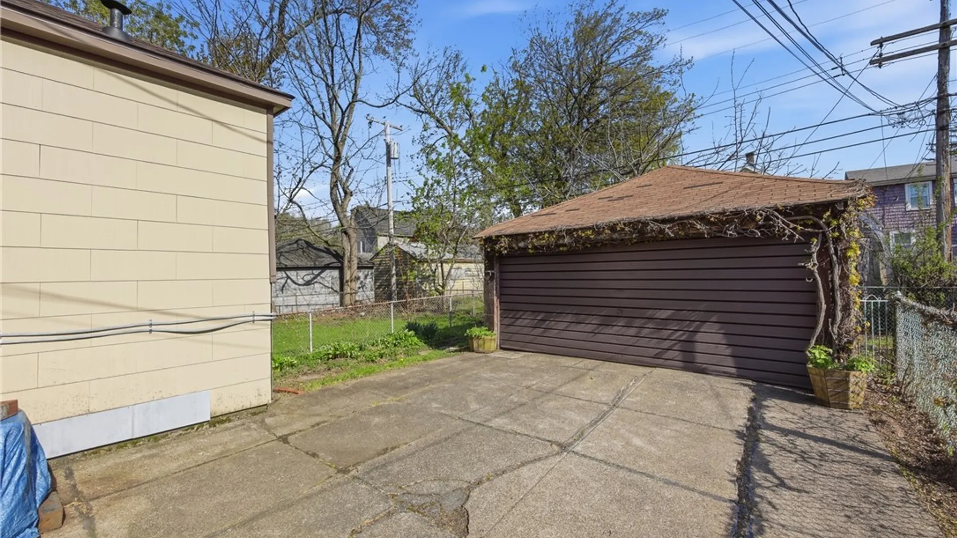 Property at 95 Custer Street, Buffalo, NY 14214 40