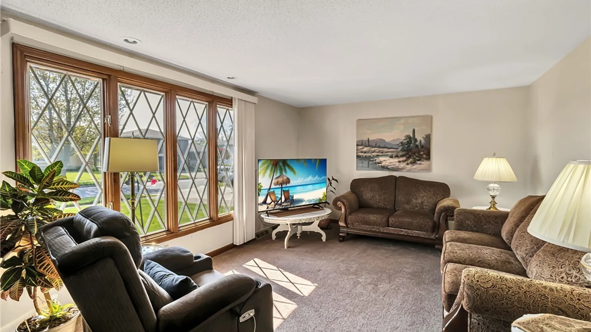 Property at 64 Campus Drive, West Seneca, NY 14224 11