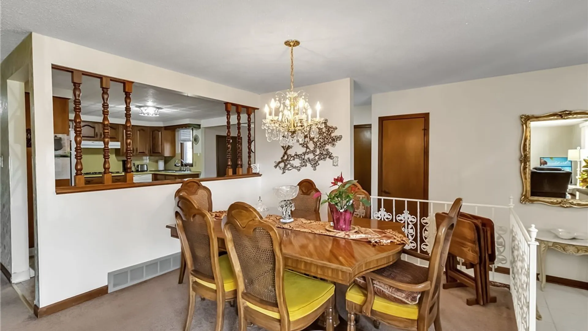 Property at 64 Campus Drive, West Seneca, NY 14224 12