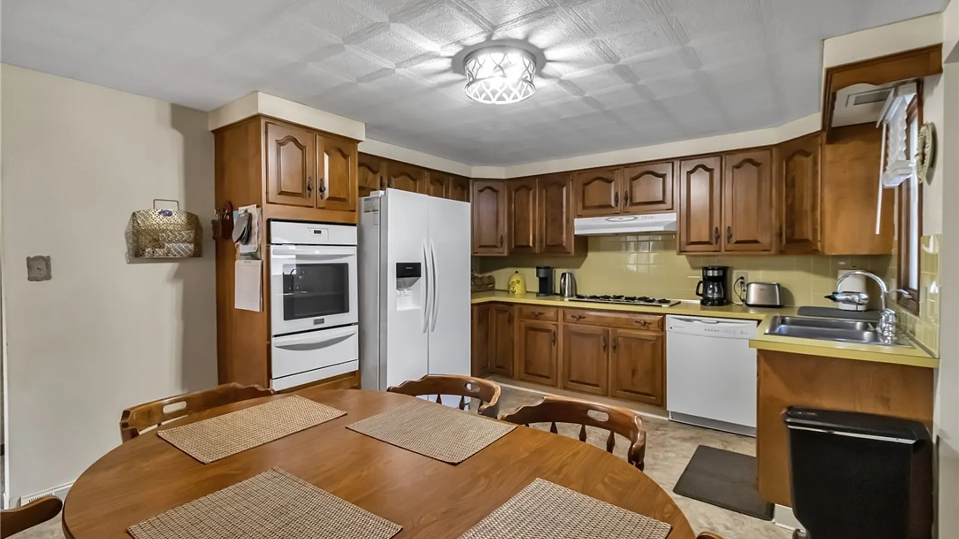 Property at 64 Campus Drive, West Seneca, NY 14224 16