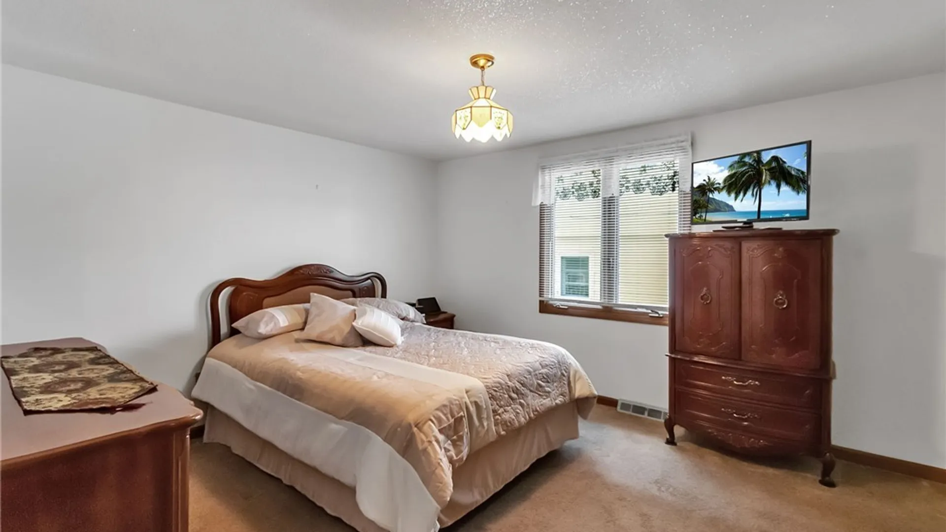 Property at 64 Campus Drive, West Seneca, NY 14224 21