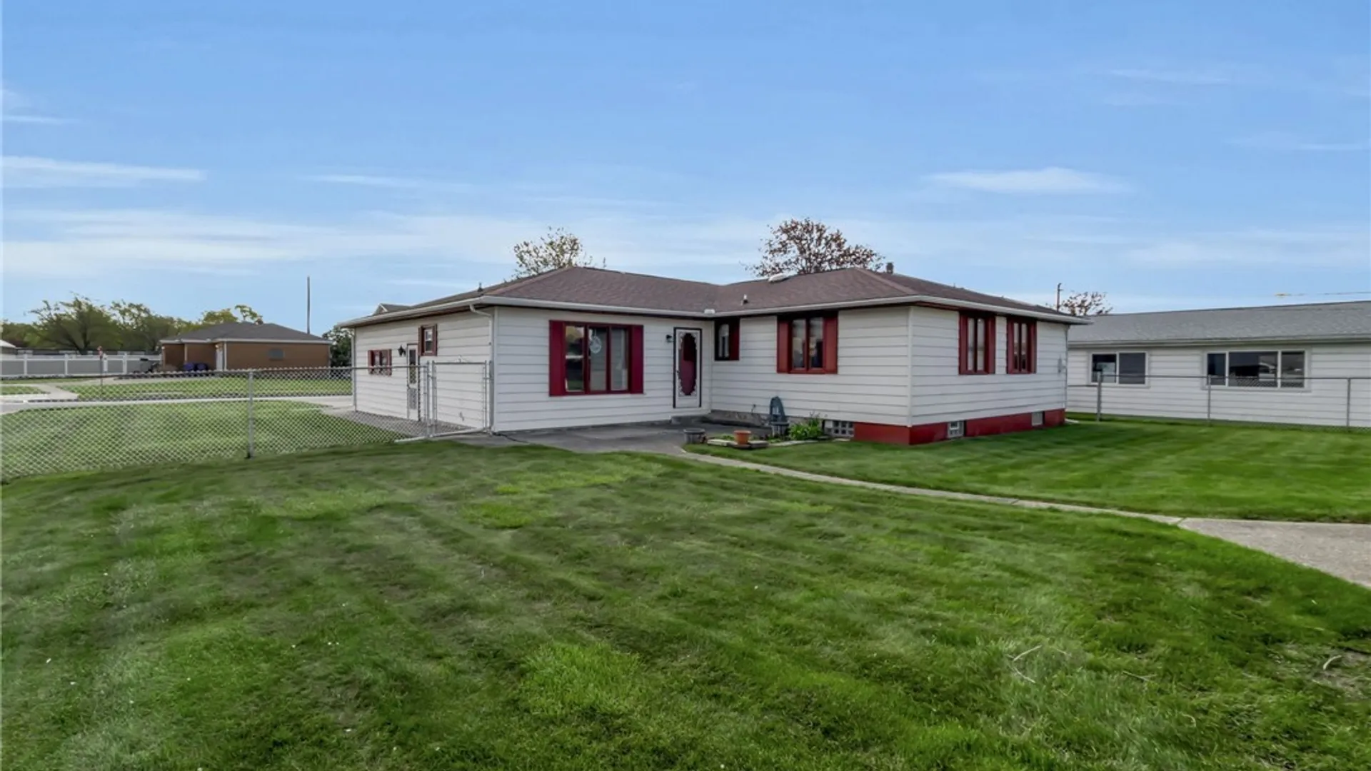 Property at 64 Campus Drive, West Seneca, NY 14224 6