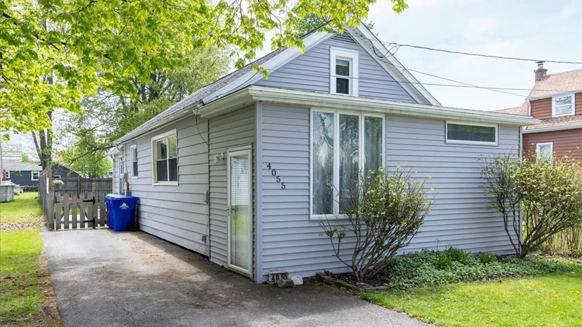 Property at 4055 Buffalo Avenue, Hamburg, NY 14219 2