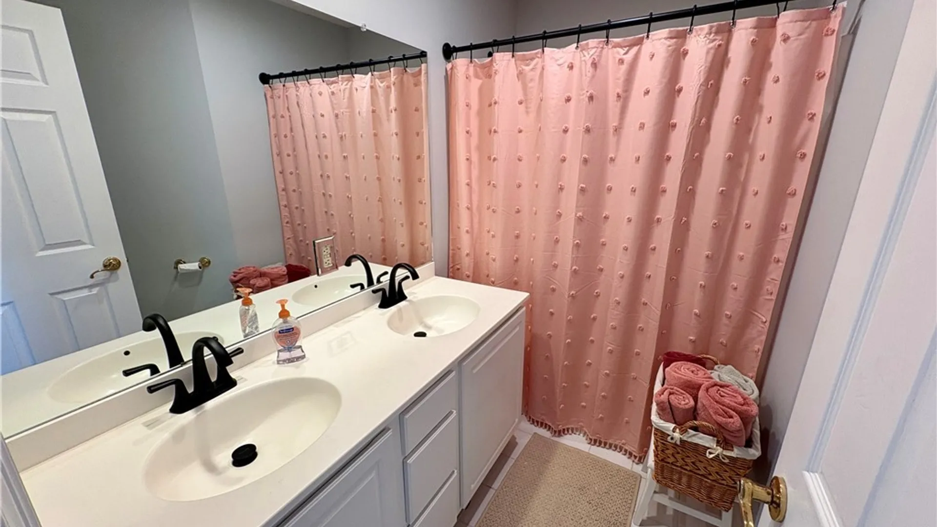 Property at 7892 Ridge Pointe Drive, Manlius, NY 13066 36