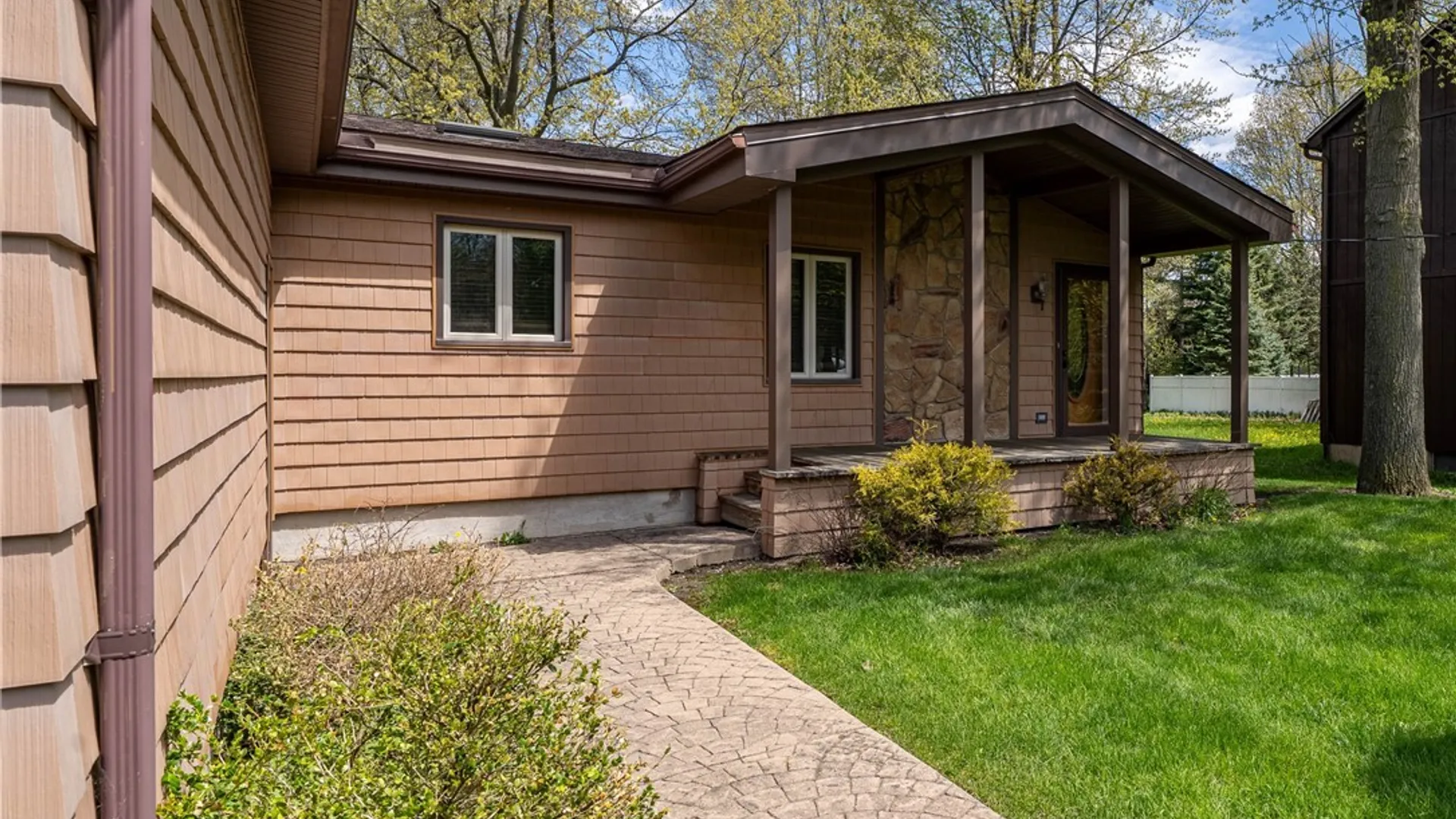 Property at 826 Klein Road, Amherst, NY 14221 2