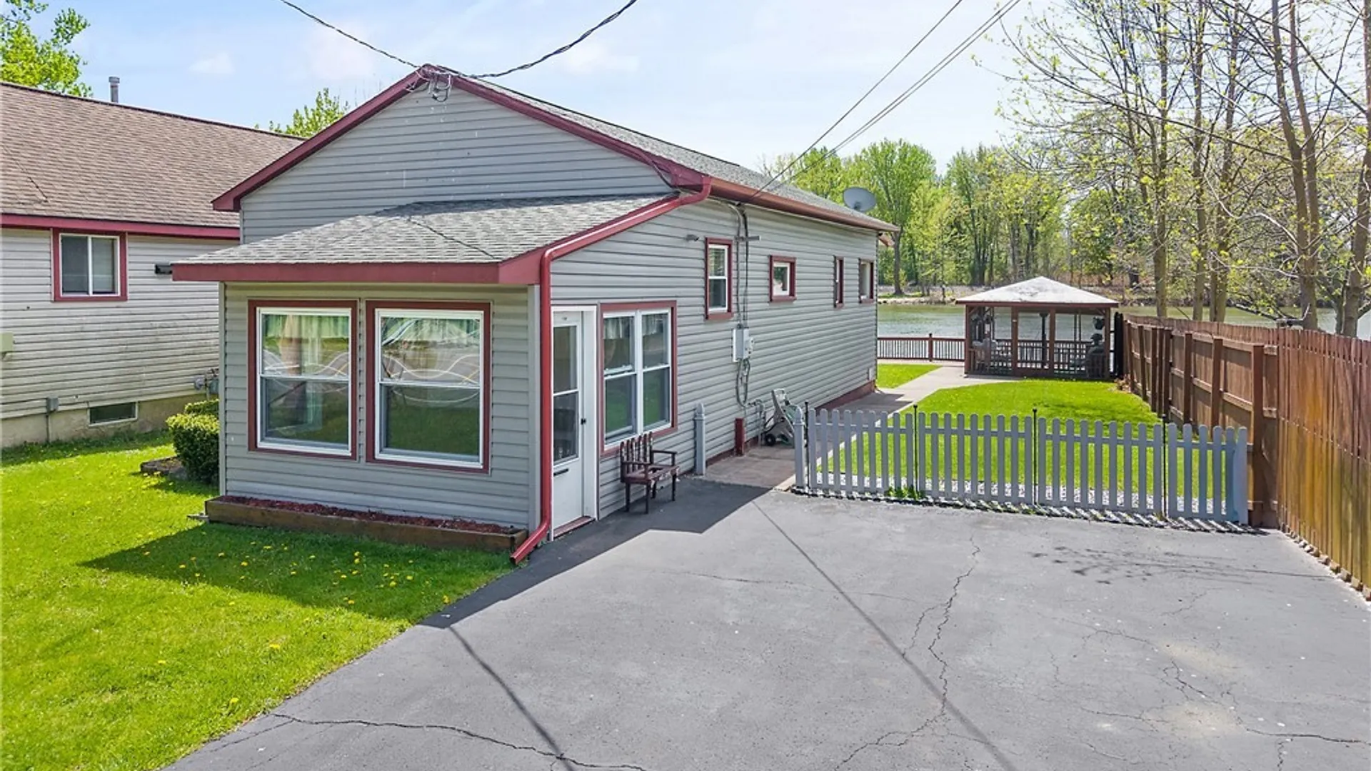 Property at 3362- 3363 Hayes Road, Lysander, NY 13027 22