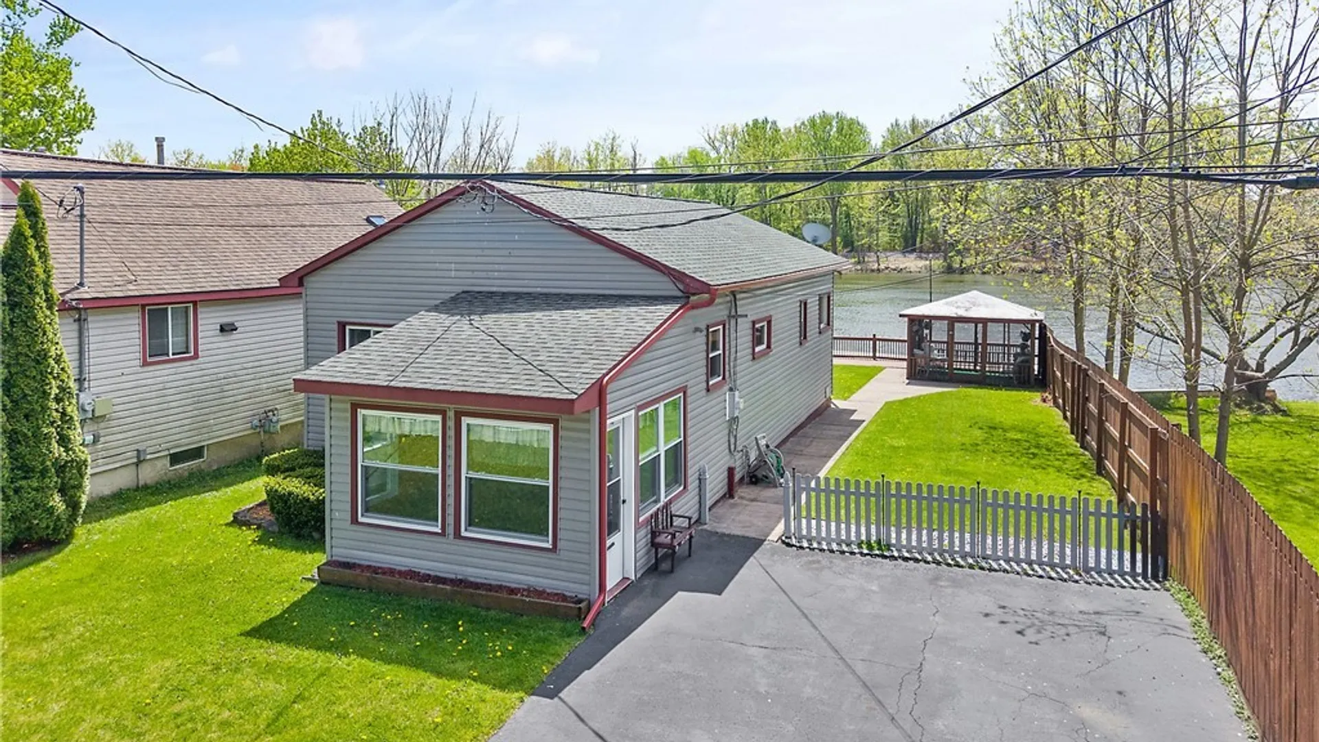 Property at 3362- 3363 Hayes Road, Lysander, NY 13027 23