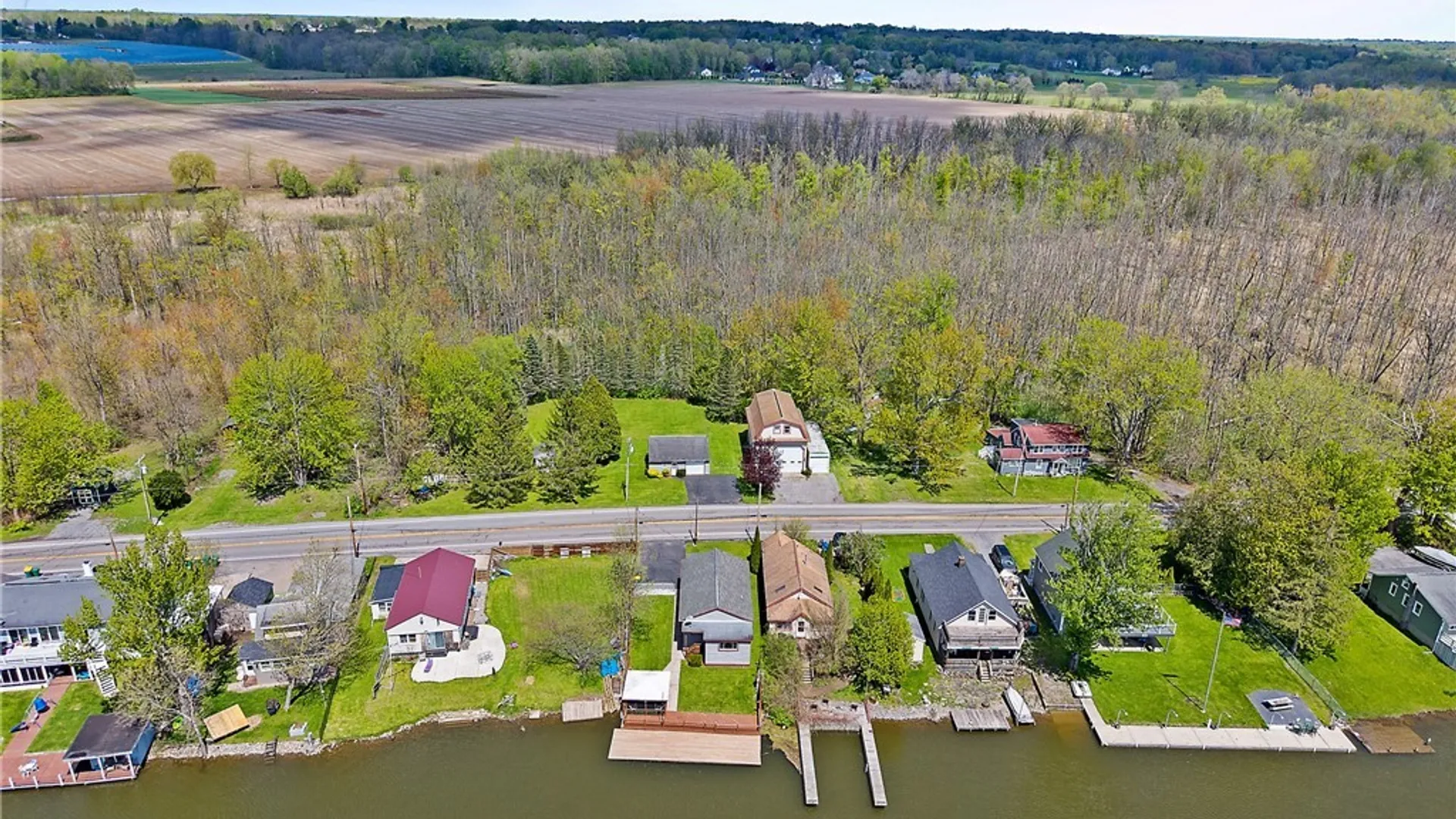 Property at 3362- 3363 Hayes Road, Lysander, NY 13027 27