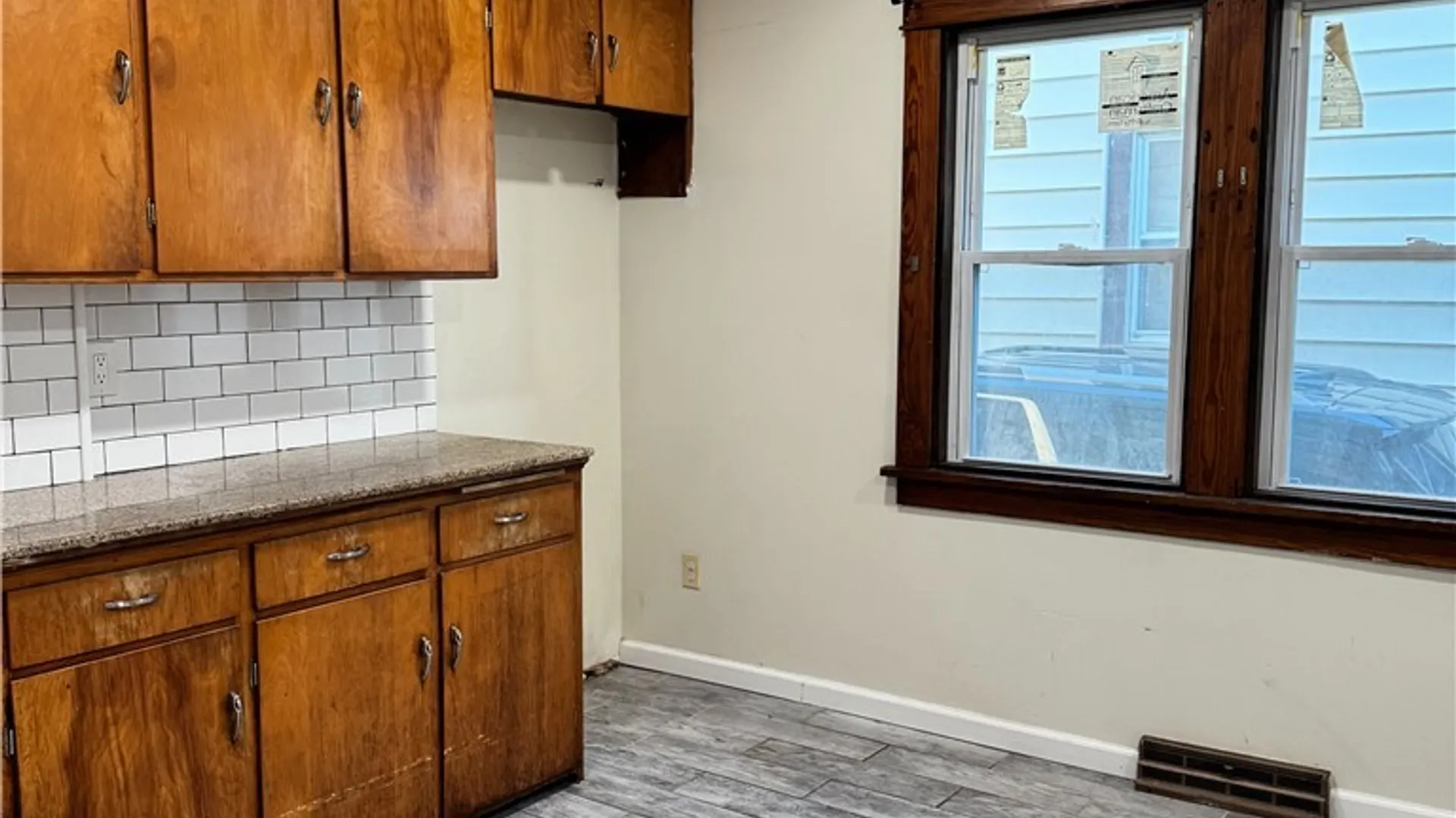 Property at 24 Rano Street, Buffalo, NY 14207 4
