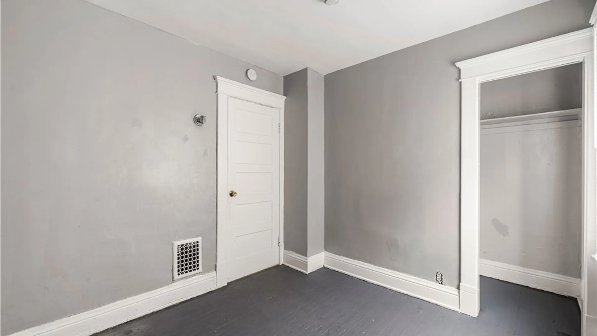 Property at 213 Westminster Avenue, Buffalo, NY 14215 12