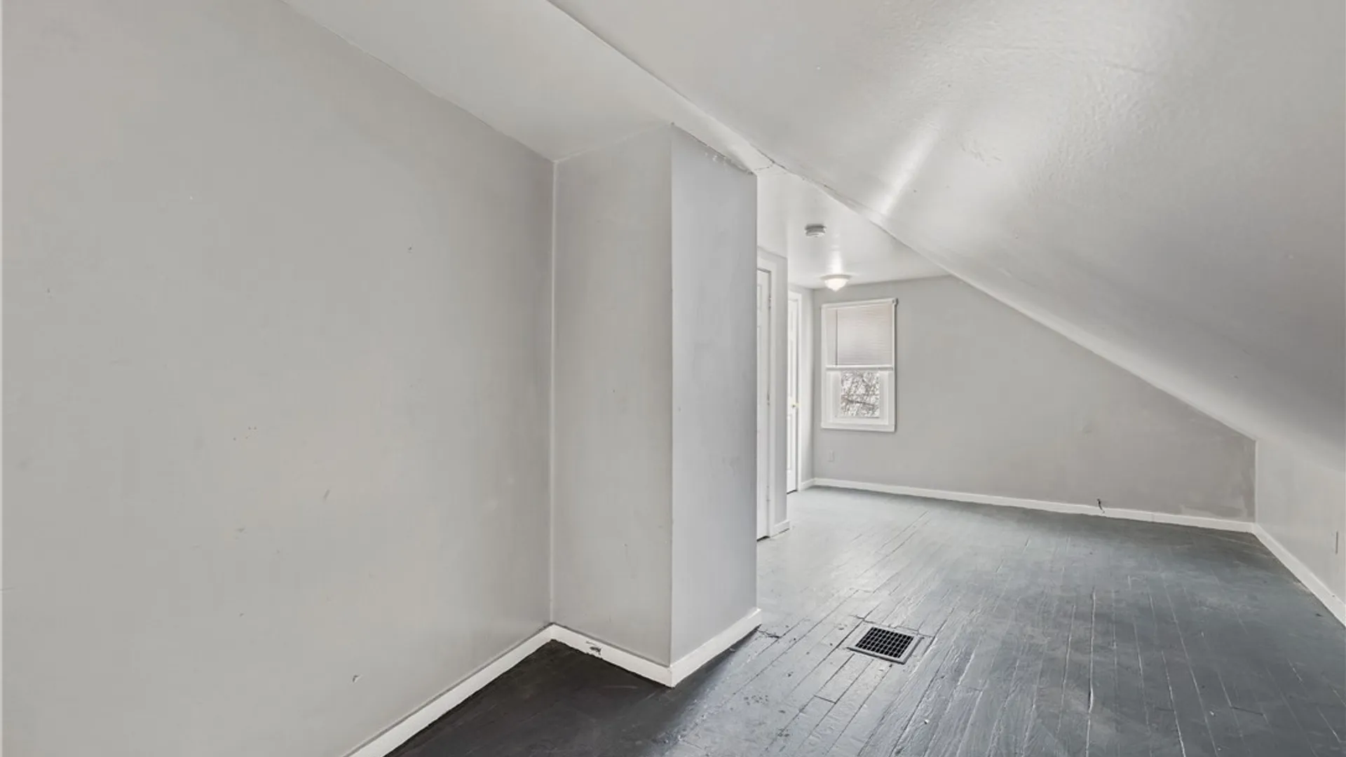 Property at 213 Westminster Avenue, Buffalo, NY 14215 19