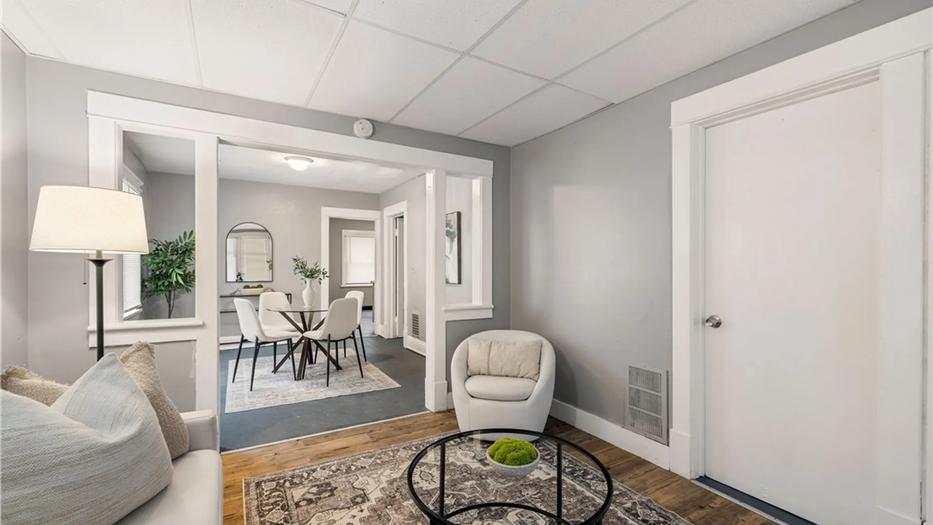 Property at 213 Westminster Avenue, Buffalo, NY 14215 4