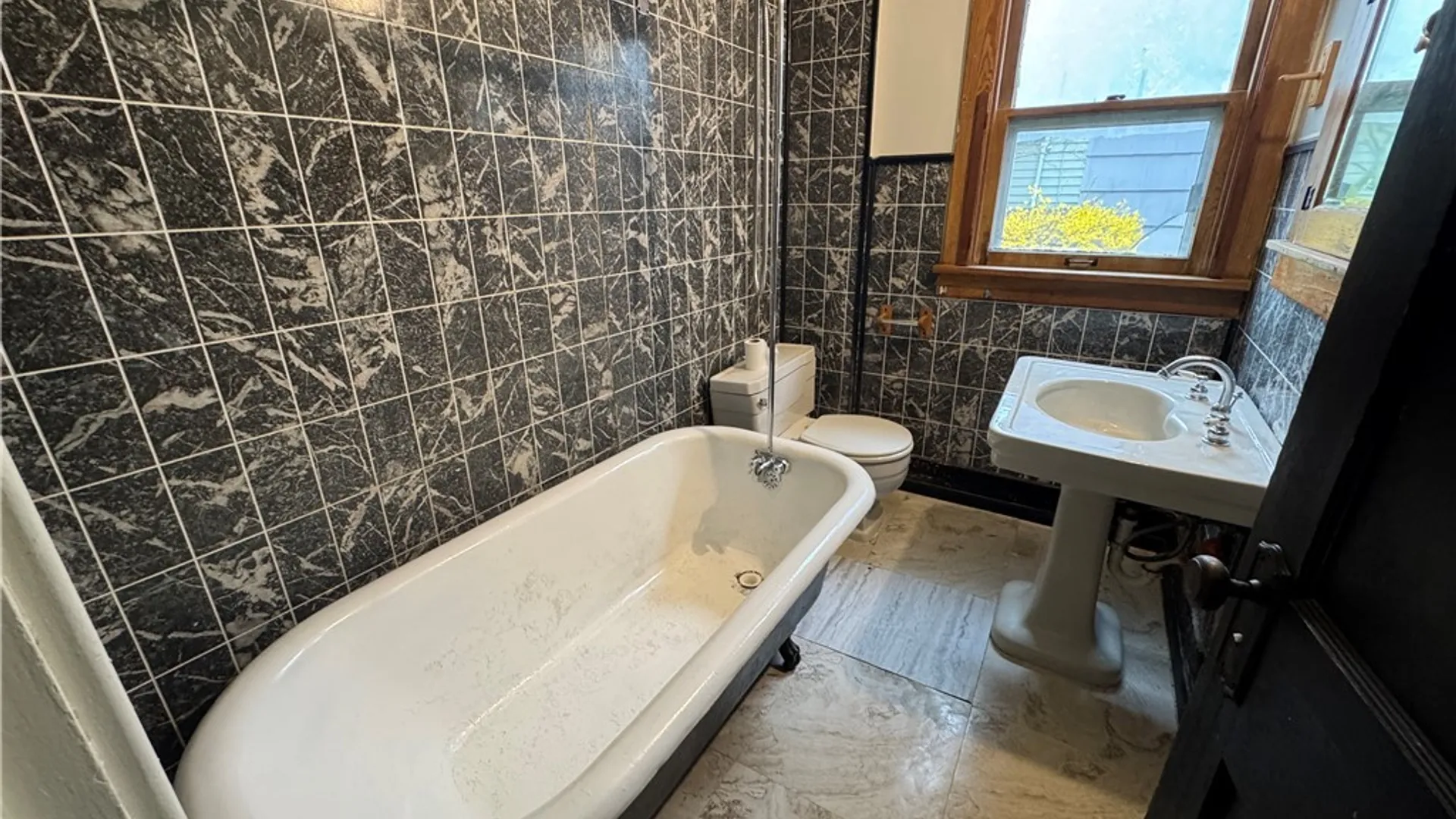 Property at 2419 Whitney Avenue, Niagara Falls, NY 14301 13