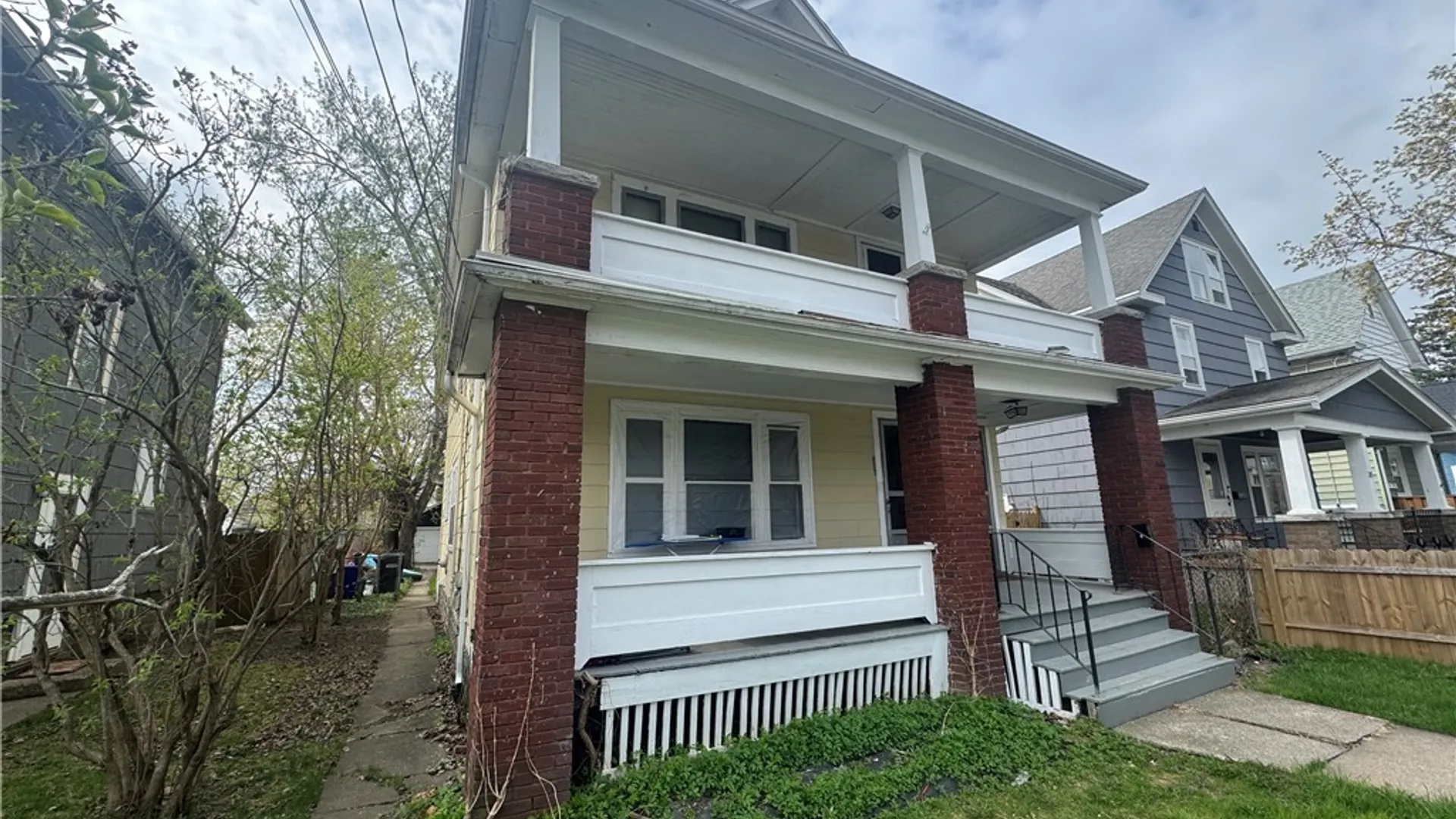 Property at 2419 Whitney Avenue, Niagara Falls, NY 14301 3