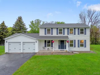 416 Mallard Drive, Camillus, NY 13031