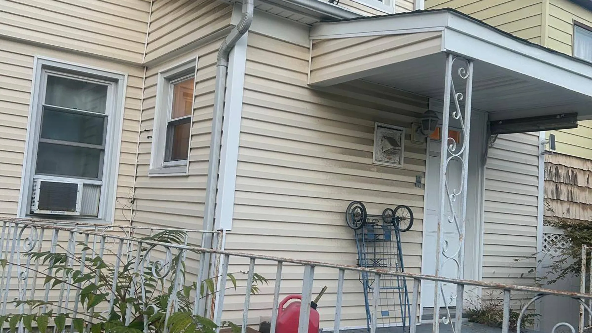 Property at 241-08 Newhall Avenue, Rosedale, NY 11422 23
