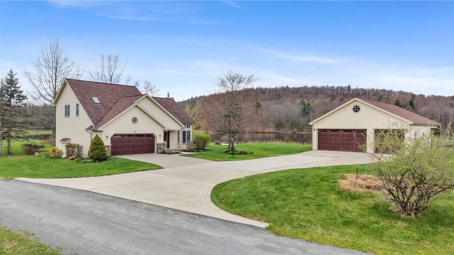 Property at 10 Lakeside Place, Windsor, NY 13865 3
