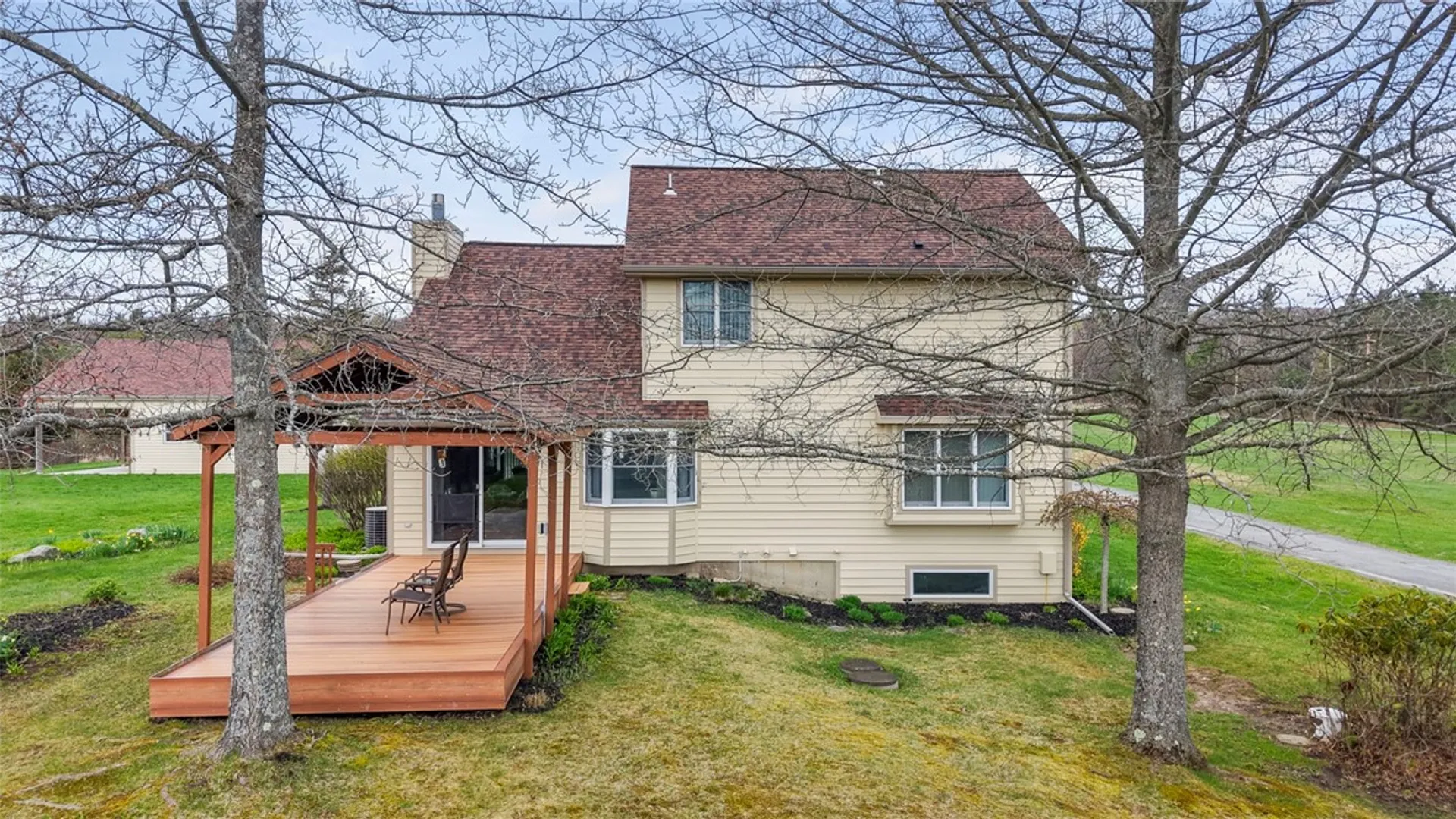 Property at 10 Lakeside Place, Windsor, NY 13865 5