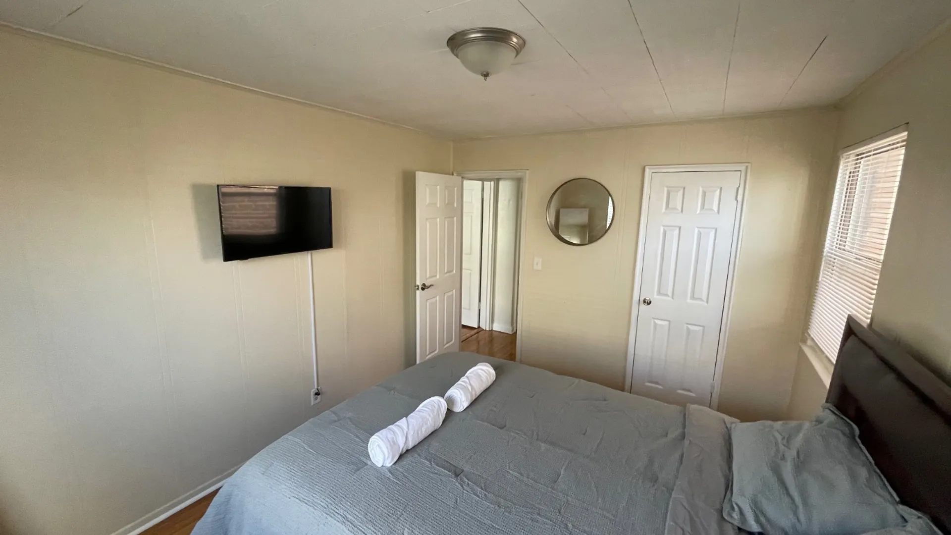 Property at 1017 East 232 Street, Bronx, NY 10466 12