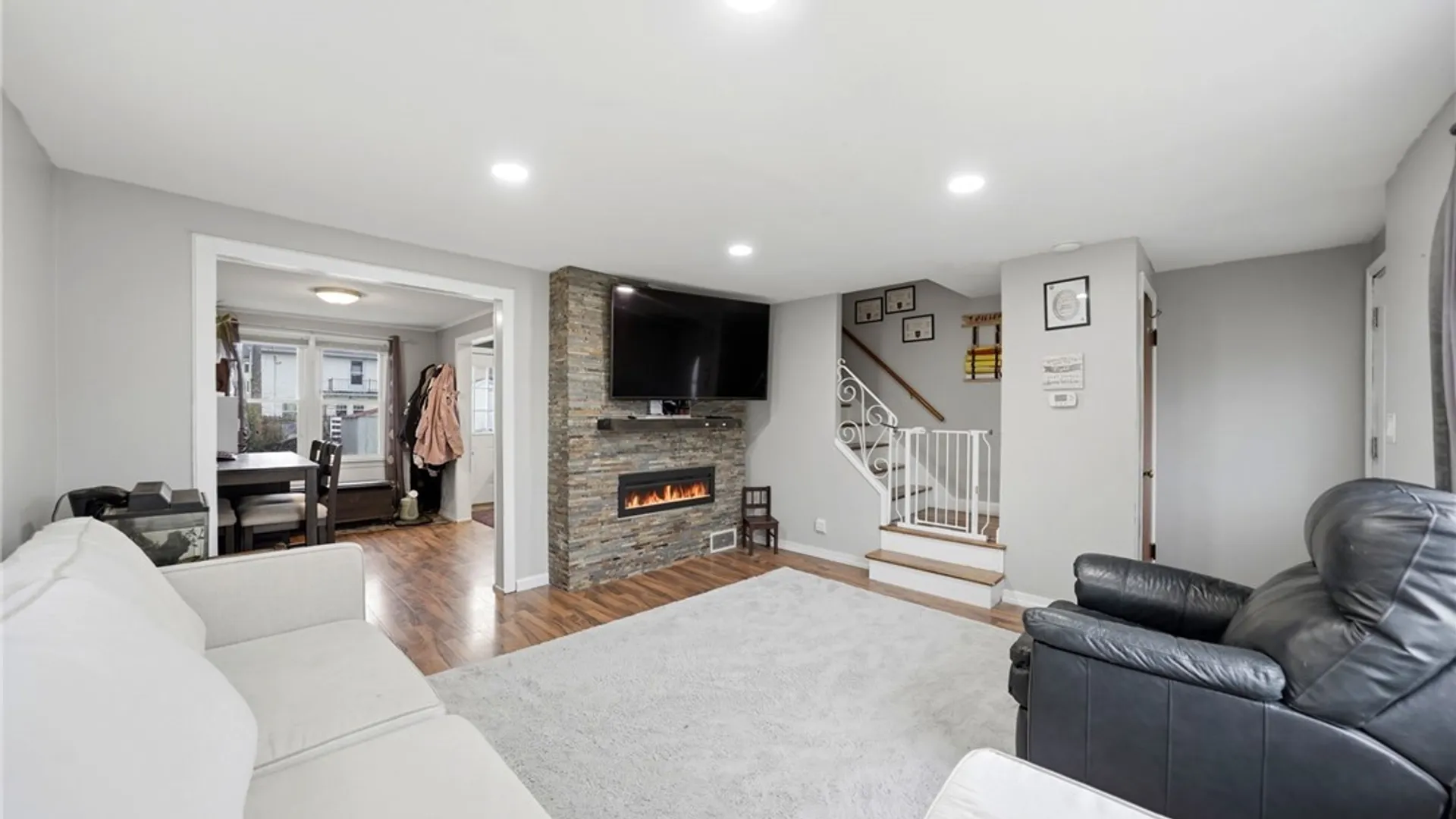 Property at 198 Euclid Avenue, Tonawanda, NY 14217 7