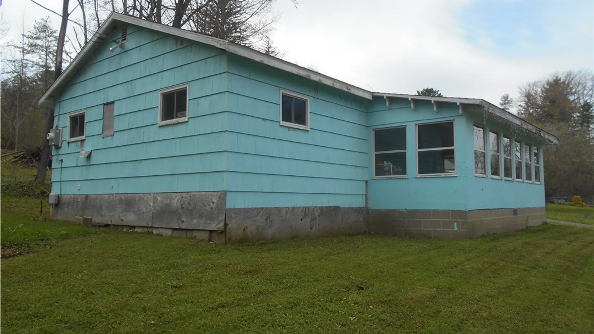 Property at 21 Parkway Drive, Java, NY 14009 5