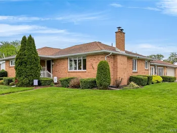 Property at 205 Glencove Rd, Tonawanda, NY 14223