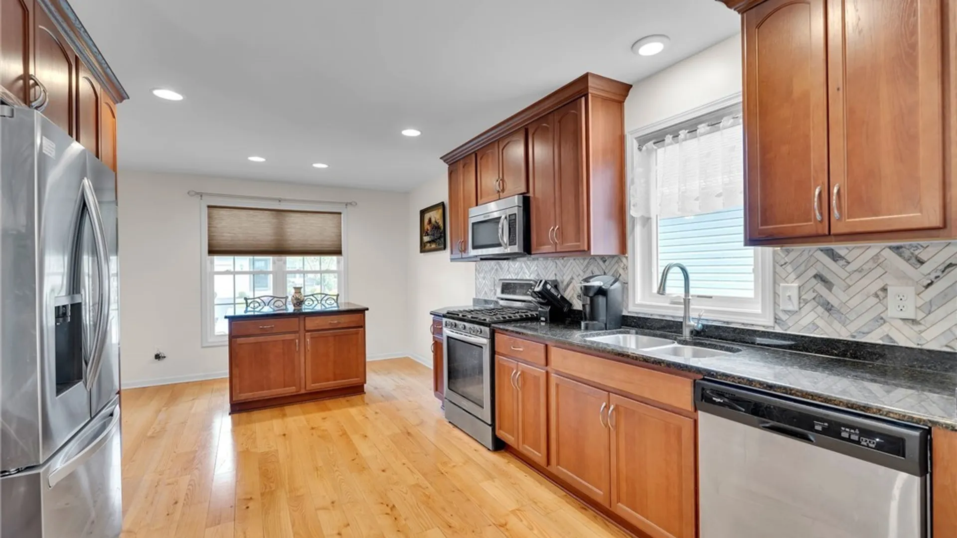 Property at 20 Saybrook Drive, Lancaster, NY 14086 3