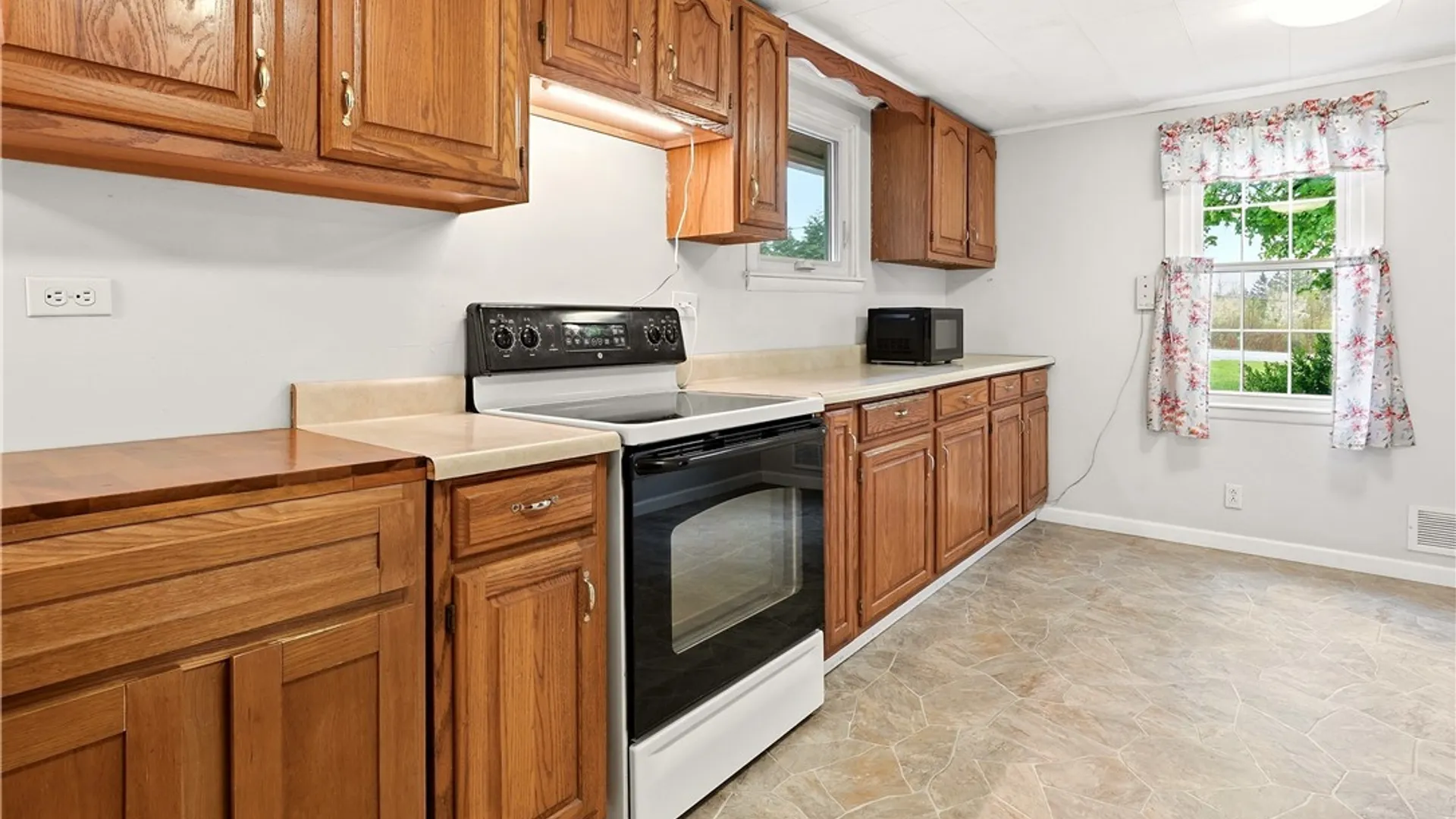 Property at 6670 Rome Westmoreland Road, Rome, NY 13440 21