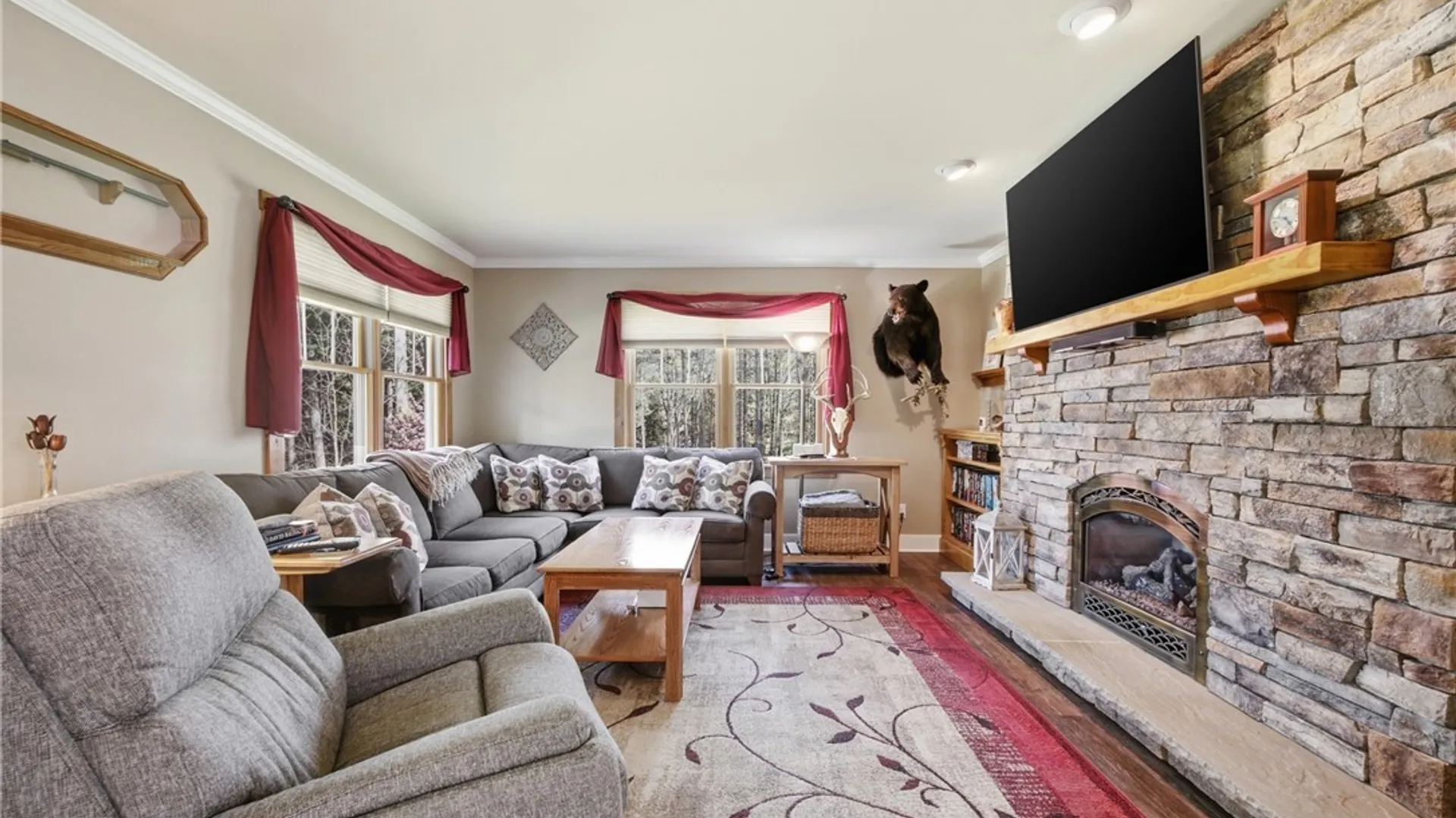 Property at 7790 Lower East Hill Road, Boston, NY 14033 10